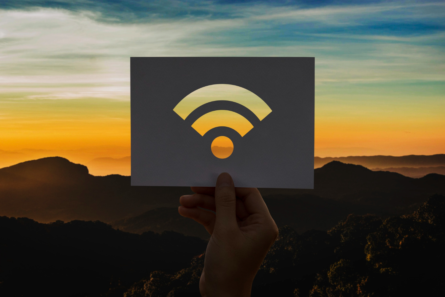 connessione internet satellitare leo in aree isolate come la montagna